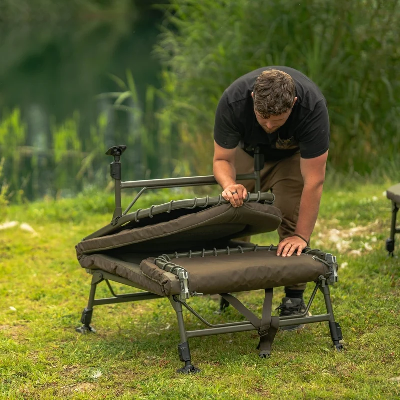 Bed Chair Avid Carp Benchmark Ultra X 8 Feet