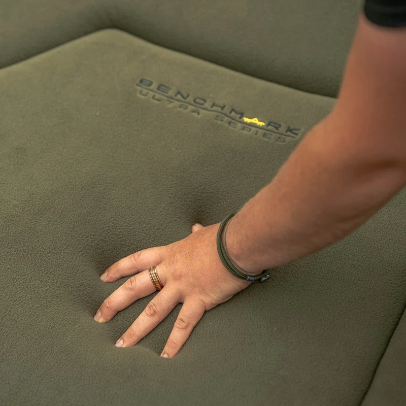 Bed Chair Avid Carp Benchmark Ultra Standard 6 Feet