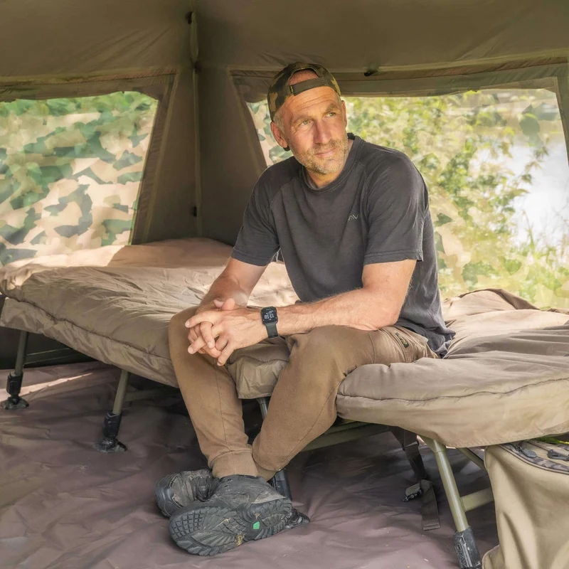 Abri Avid Carp Exo 2 personnes