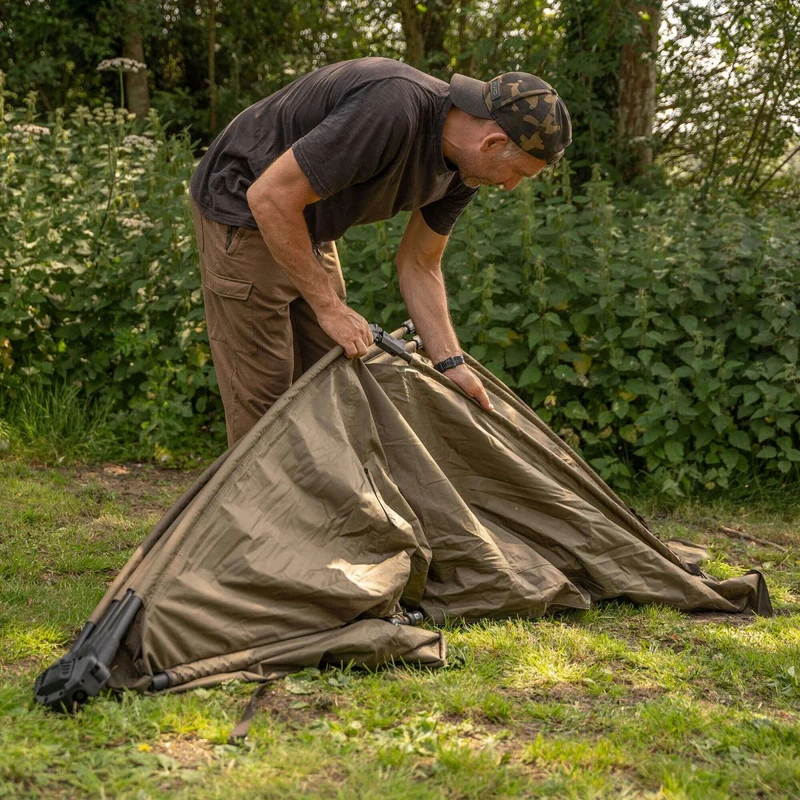 Abri Avid Carp Exo 2 personnes