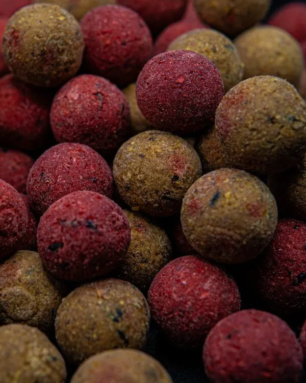 Bouillette Soluble Pro Elite Baits Banana Strawberry 20 mm 3,5 kg