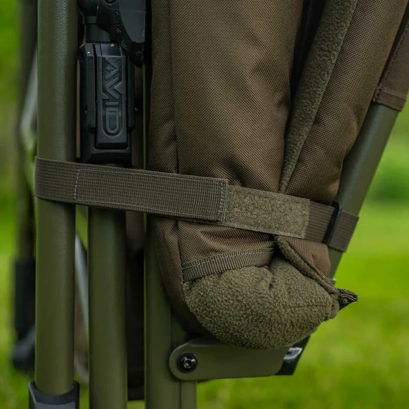 Chaise Avid Carp Benchmark Ultra Cozy