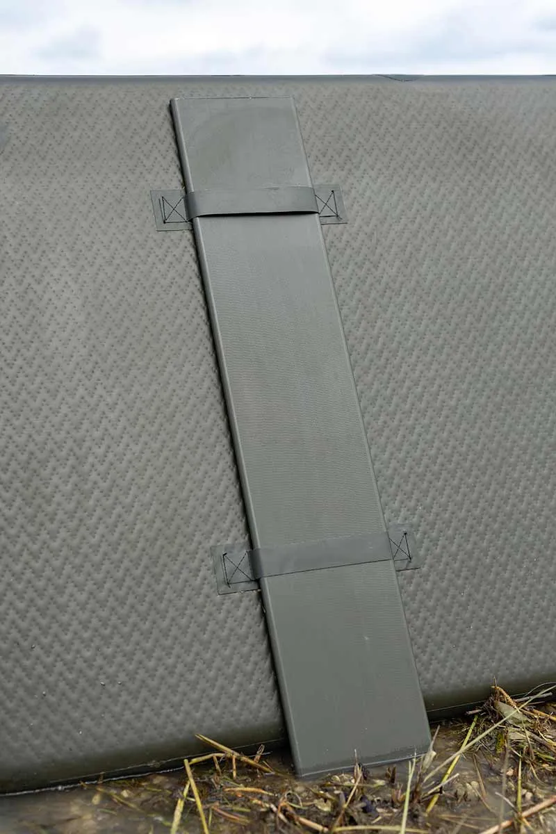 Bateau Fox 290x avec plancher en aluminium