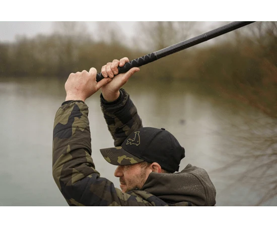 Cobra en carbone Avid Carp 120 cm/24 mm