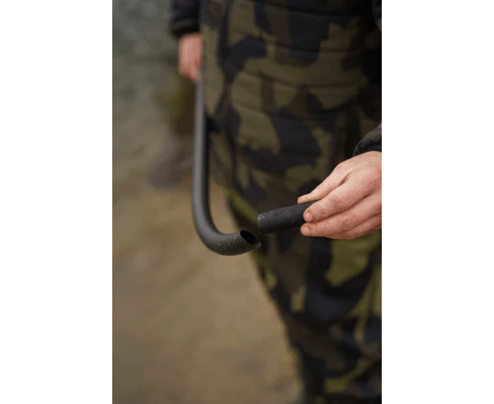 Cobra en carbone Avid Carp 120 cm/24 mm