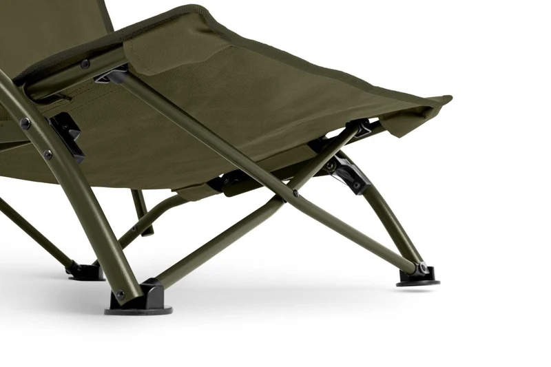 Chaise Avid Carp Revolve Low