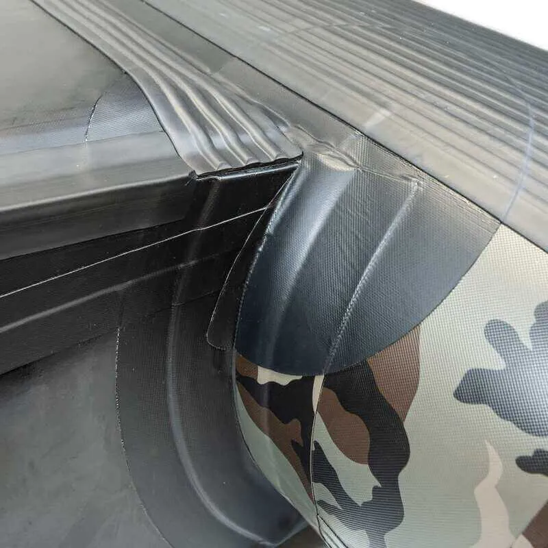 Bateau Raptor 230 X-Wide Dark Camo Airdeck
