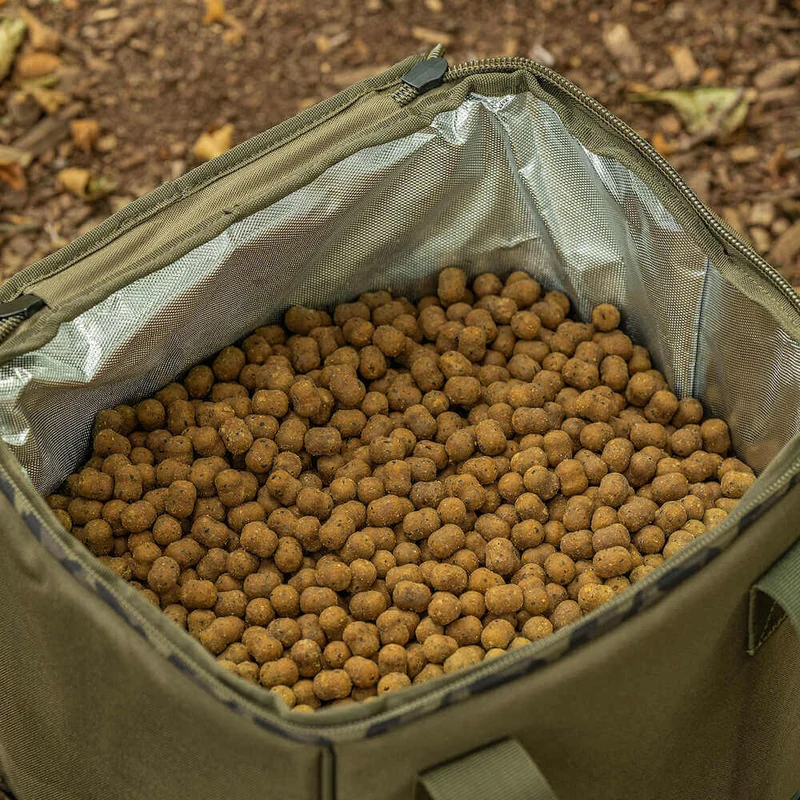 Sac de pêche thermique Avid Carp RVS M