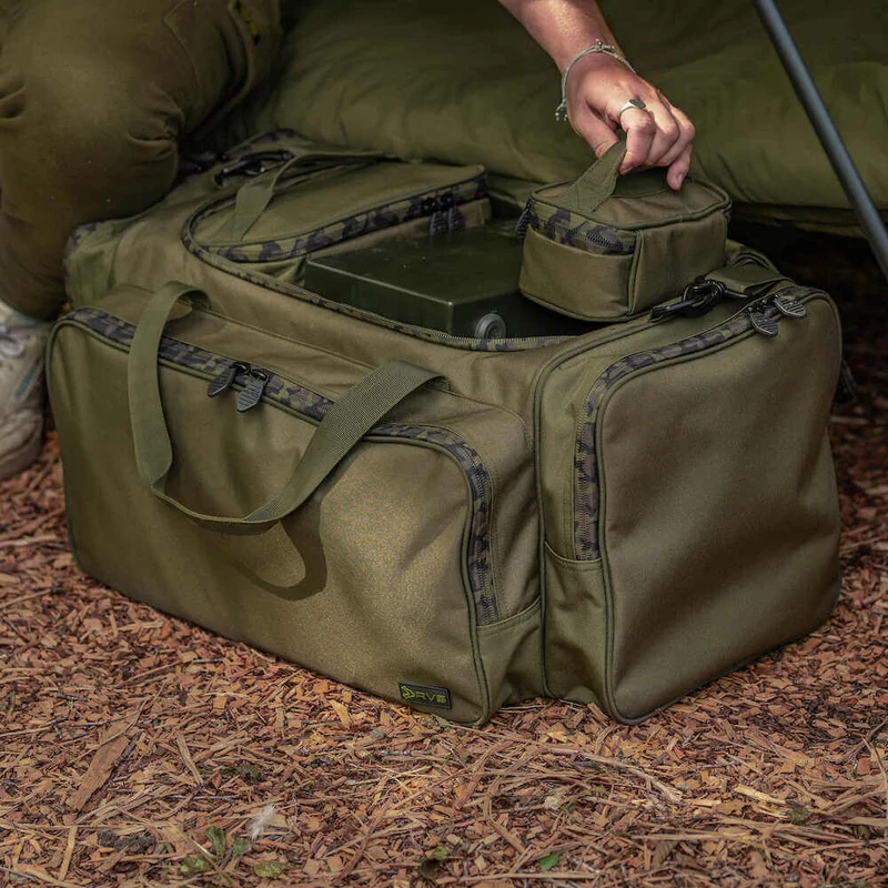 Sac de pêche Avid Carp RVS L