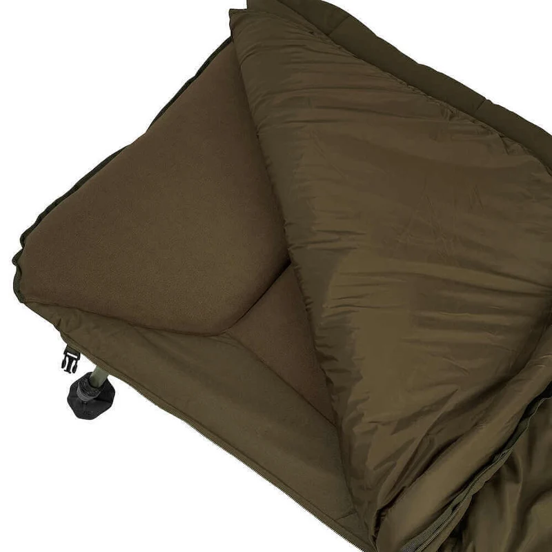 Bed Chair avec sac de couchage Avid Carp Revolve X System 8 pieds