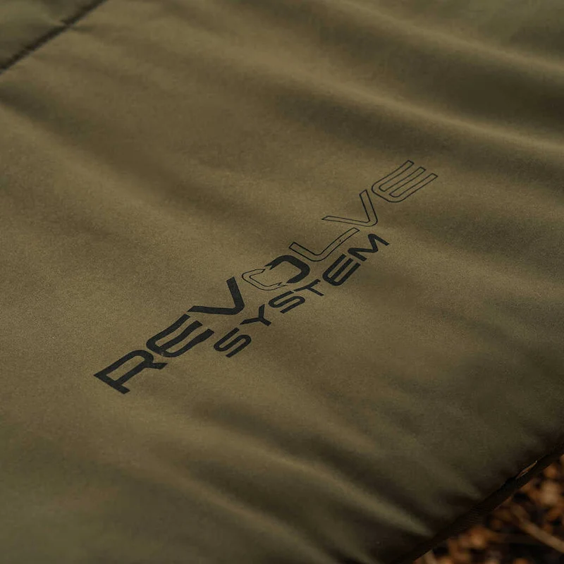 Bed Chair avec sac de couchage Avid Carp Revolve X System 8 pieds