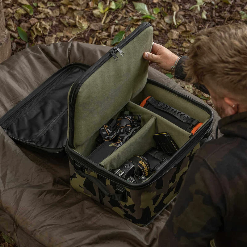 Sac de pêche thermique Avid Carp Stormshield Pro Tech