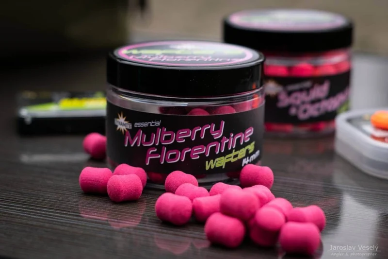 Wafters Dumbells Dynamite Baits Fluoro Mulberry Florentine 14 mm
