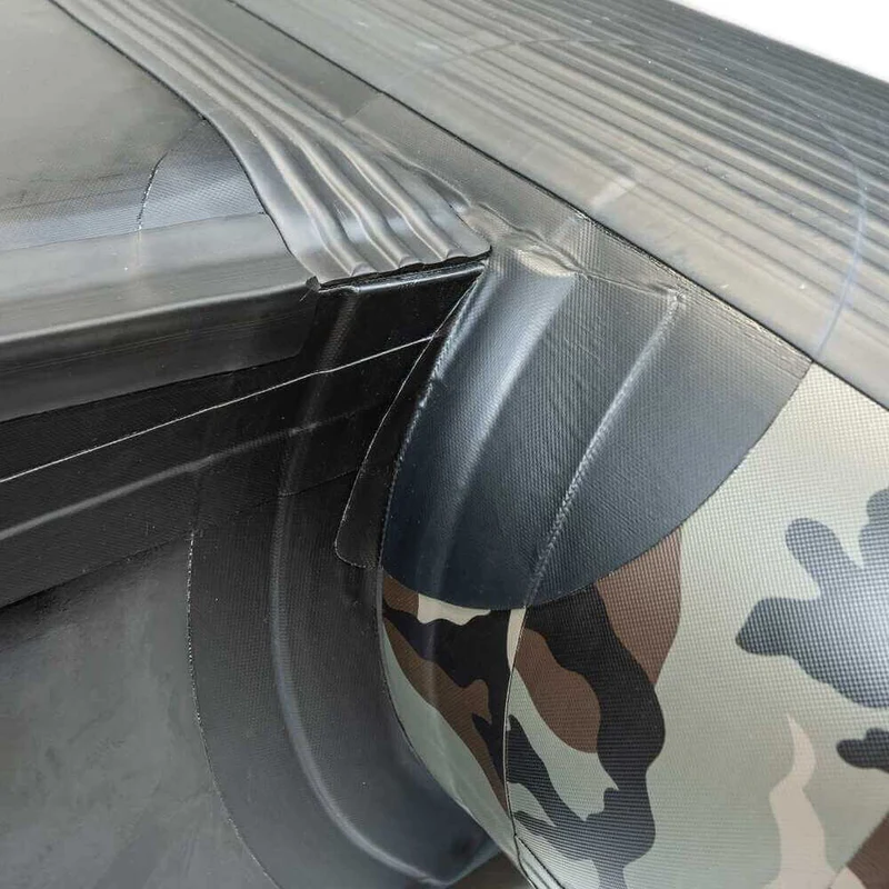 Bateau Raptor 270 X-Wide Dark Camo avec plancher en aluminium