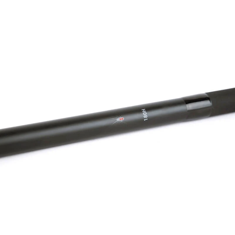 Épuisette Daiwa Black Widow 1 brin 1,82 m