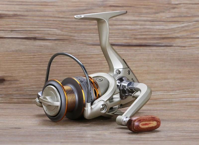 2019 New Fishing coil Wooden handshake 12+ 1BB Spinning Fishing Reel Professional Metal Left/Right Hand Fishing Reel Wheels