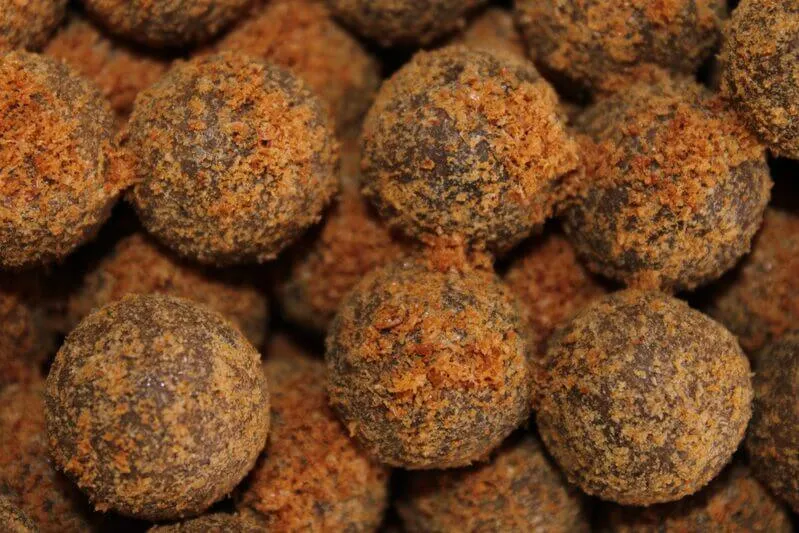 Seau Pro Elite Baits Boilies Gold Antartic Krill 5 kg – 20 mm