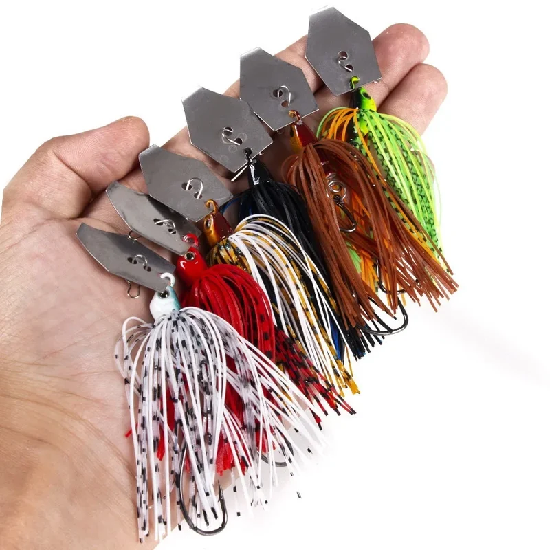 Buzzbait Métal à Jupe Souple