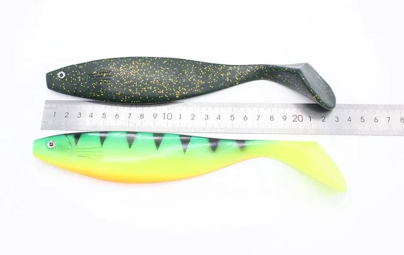 Leurre Souple Géant 22,5 cm – Big Swimmer Shad pour Brochet (1 pièce)