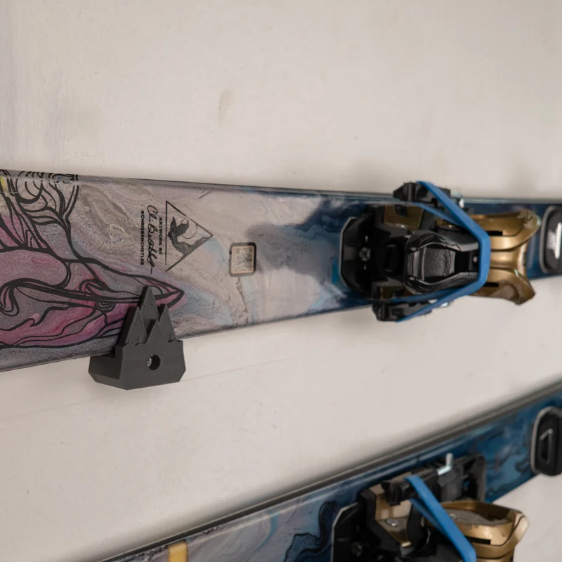 Mountain Ski Holder | Horizontal Wall Mount