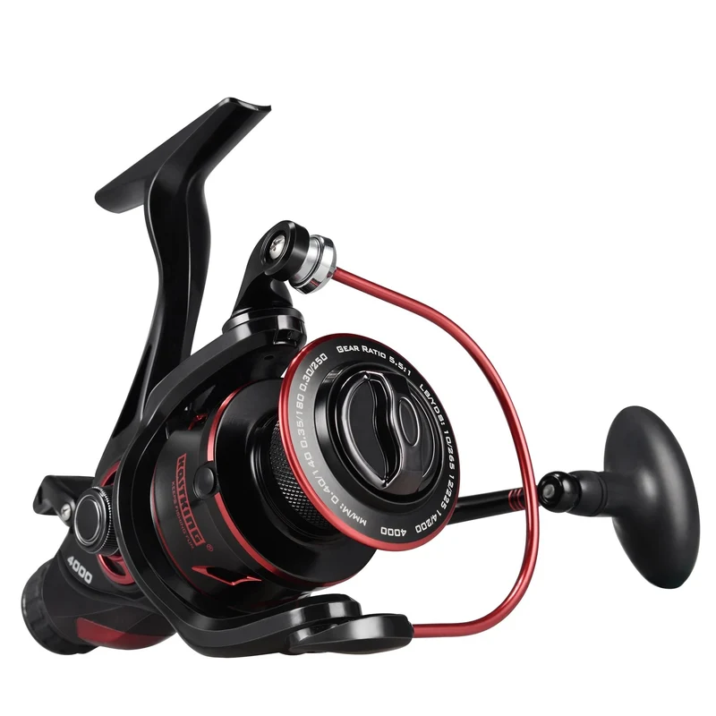 Moulinet Spinning Frein avant Sharky Baitfeeder.