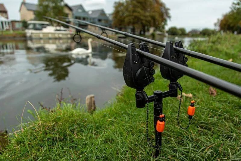 Paquet 2 Buzz bars Fox QR 2 arbres réglables 15 - 18 cm