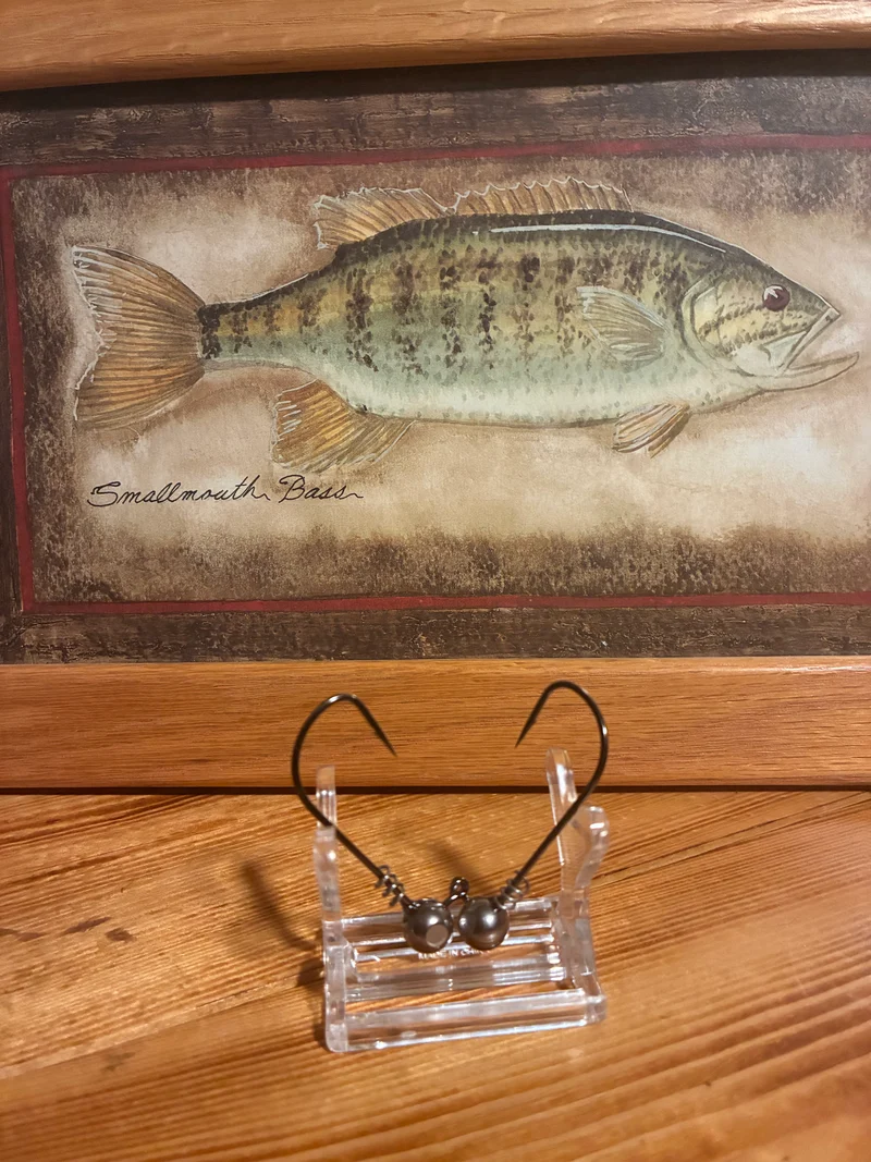 1/4oz Tungsten ball head (BKK hook) shown is a 4/0. 2 per pack
