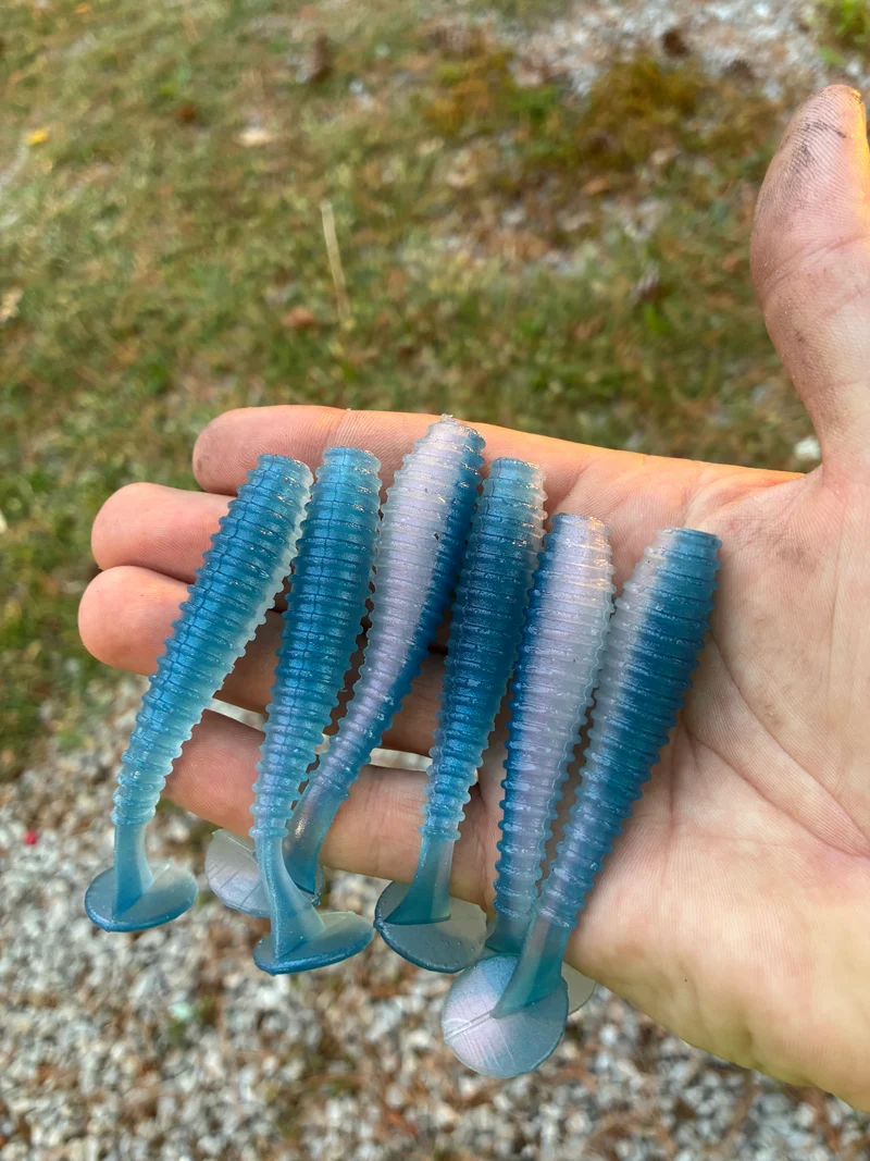 3.5in swim bait. ( Pro Blue Red pearl) 6in a bag