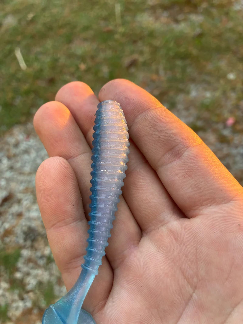 3.5in swim bait. ( Pro Blue Red pearl) 6in a bag