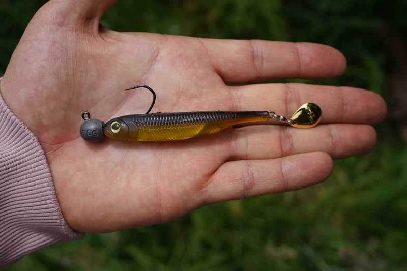 Fish Arrow Flash Jerk Spin 3"