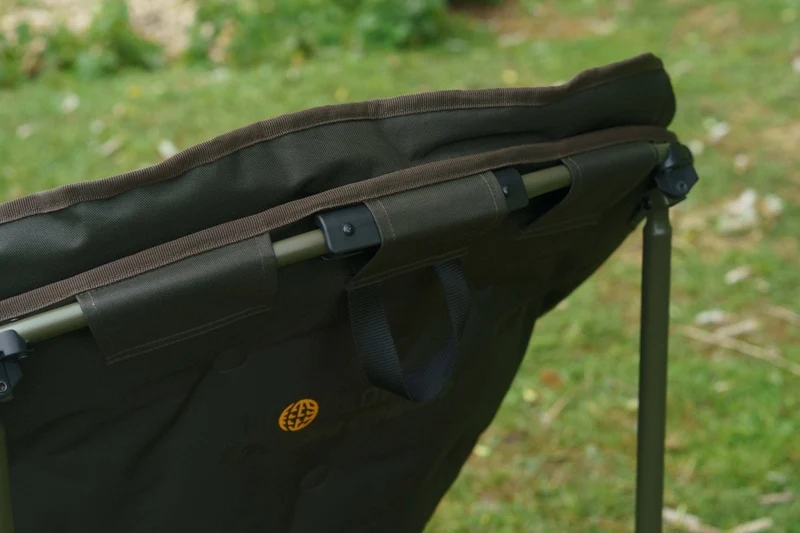 Chaise Solar Worldwide