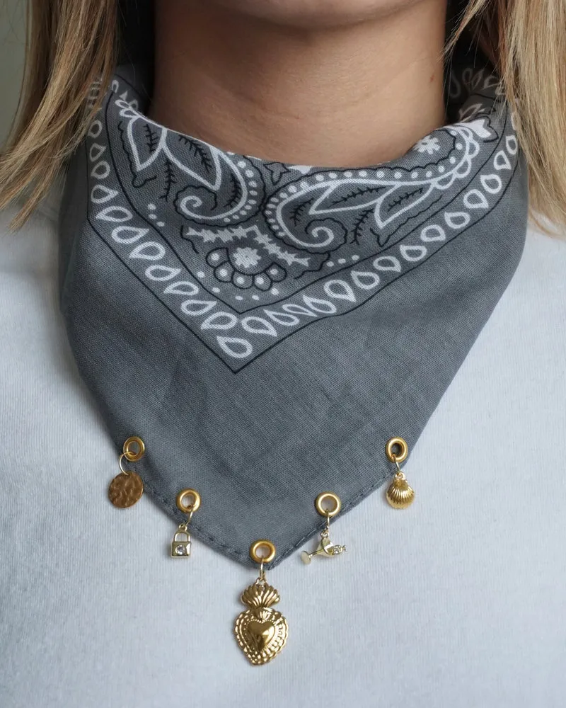 Bandana à charms Gris
