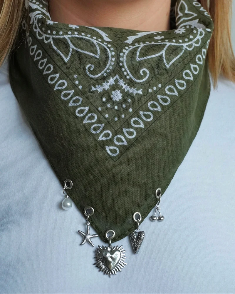Bandana à charms Kaki