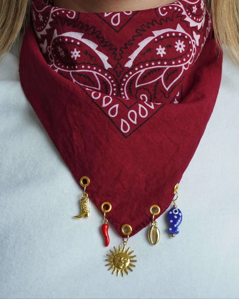 Bandana à charms Bordeaux