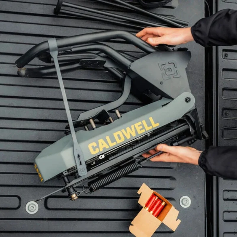 Lance-pigeon "Claymore" + coquilles de protection électroniques "E-MAX® Pro Series"