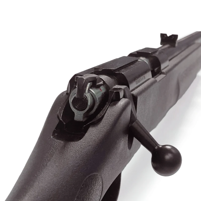 Carabine à verrou cal .22 LR avec télescope