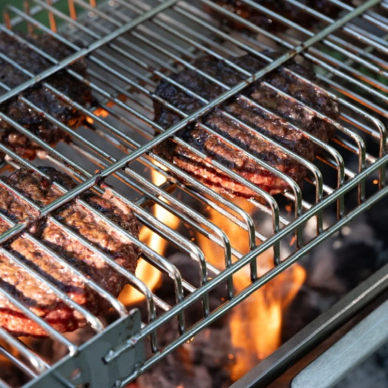 Barbecue portatif au charbon "Baregrills"