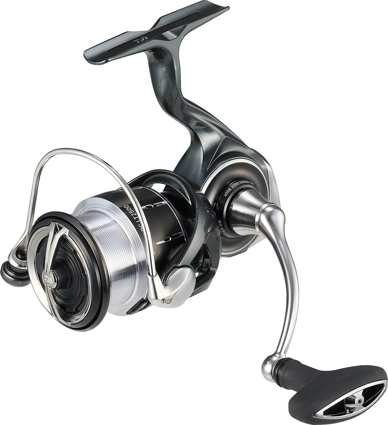 MOULINET DAIWA 3000 LUVIAS 2024